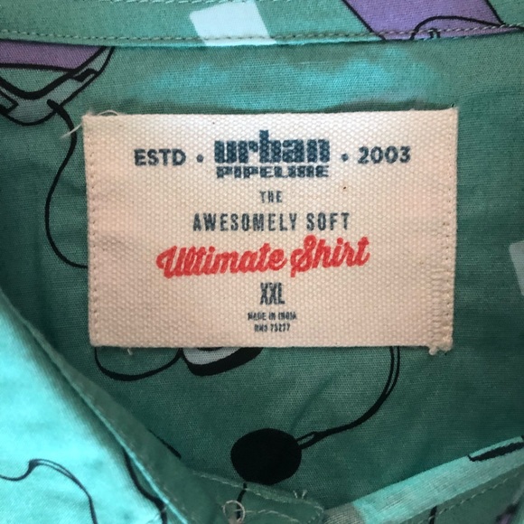 ~SOLD~ Urban Pipeline Radio Print Button Shirt - Picture 4 of 4